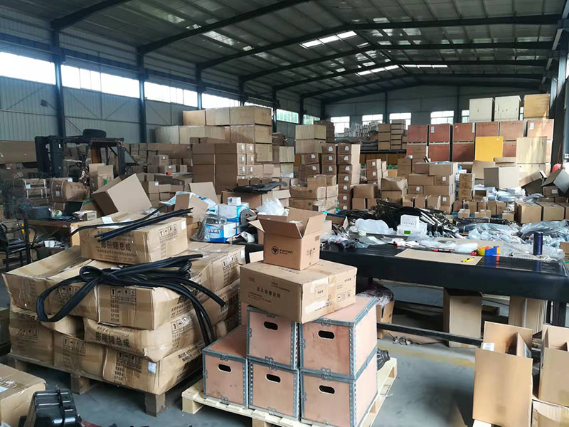 Auto parts warehouse